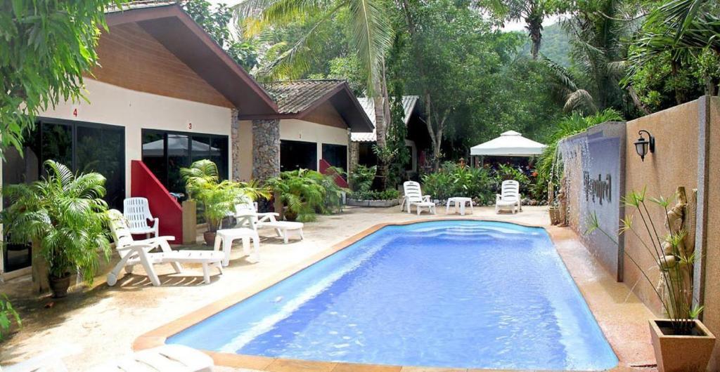 Manohra Cozy Village Hotell 3*
